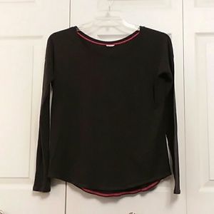 🌷Under Armour Gray Long Sleeve Running Athletic Top with Thumb Holes Large